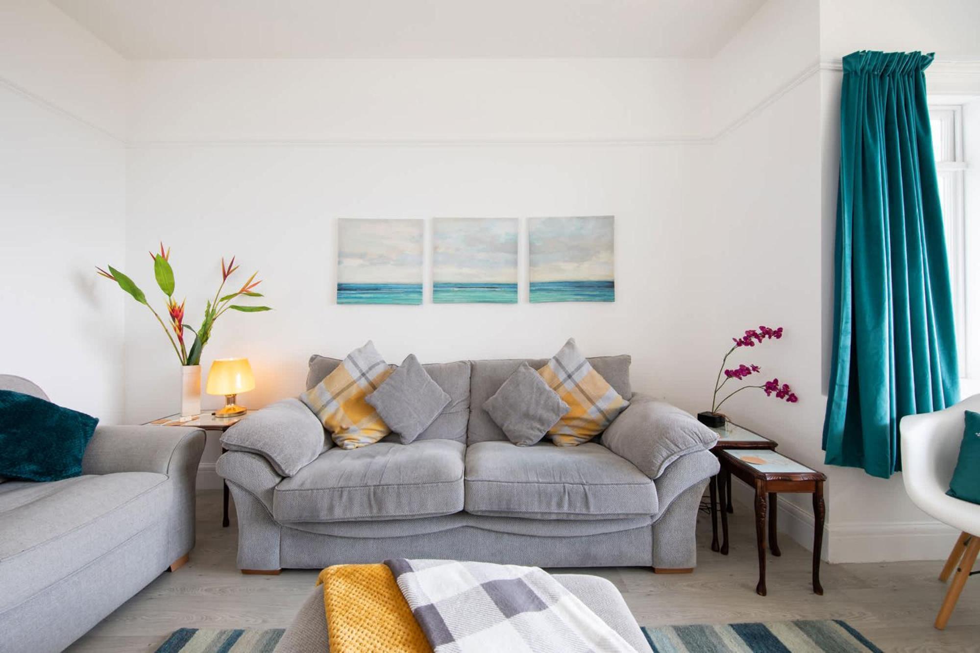 Absolute Beachfront With Decked Garden Oasis And Views Богнор-Регис Экстерьер фото